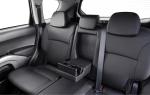 Peugeot 4007 2008 года